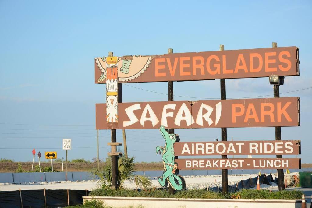 Luna Sky! BAR/BBQ/DECOR/new! Sleep&go Key Largo Homestead Exterior foto