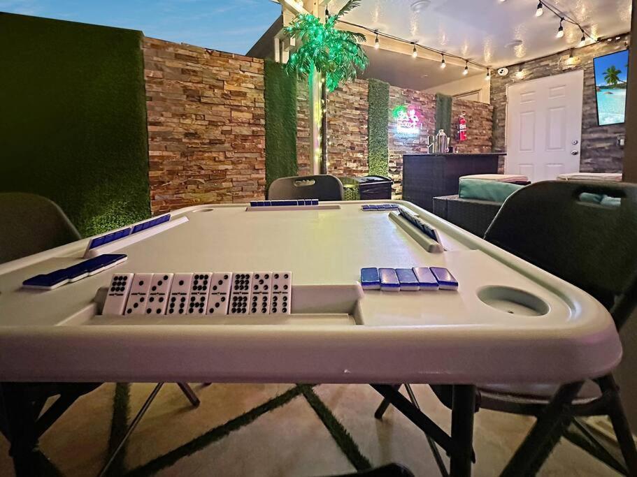 Luna Sky! BAR/BBQ/DECOR/new! Sleep&go Key Largo Homestead Exterior foto